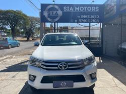 TOYOTA Hilux Caminhonete 2.8 16V SRX 4X4 DIESEL CABINE DUPLA AUTOMTICO