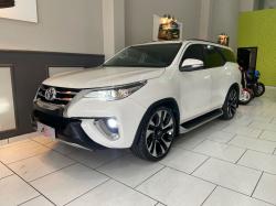 TOYOTA Hilux SW4 2.7 16V 4P FLEX SR 7 LUGARES AUTOMTICO