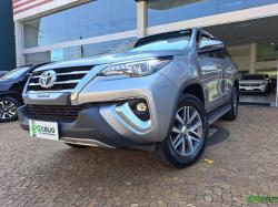 TOYOTA Hilux SW4 2.8 16V 4P SRX 4X4 7 LUGARES TURBO DIESEL AUTOMTICO