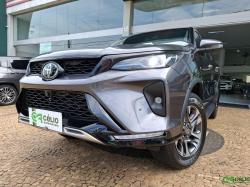 TOYOTA Hilux SW4 2.8 16V 4P SRX 4X4 7 LUGARES TURBO DIESEL AUTOMTICO