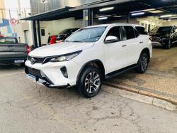 TOYOTA Hilux SW4 2.8 16V 4P SRX PLATINUM 4X4 7 LUGARES TURBO DIESEL AUTOMTICO