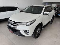 TOYOTA Hilux SW4 2.8 16V 4P SRX 4X4 7 LUGARES TURBO DIESEL AUTOMTICO