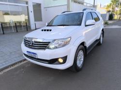 TOYOTA Hilux SW4 3.0 16V 4P SRV 4X4 TURBO DIESEL AUTOMTICO