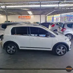 VOLKSWAGEN Cross UP 1.0 12V 4P TSI FLEX