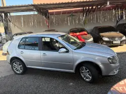VOLKSWAGEN Golf 1.6 4P CONFORTLINE