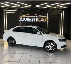 VOLKSWAGEN Jetta 2.0 4P TSI HIGHLINE 211 CV AUTOMTICO