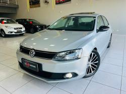 VOLKSWAGEN Jetta 2.0 4P FLEX CONFORTLINE TIPTRONIC AUTOMTICO