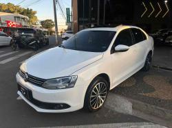 VOLKSWAGEN Jetta 2.0 4P FLEX CONFORTLINE TIPTRONIC AUTOMTICO