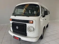 VOLKSWAGEN Kombi 1.4 FLEX STD 9 LUGARES