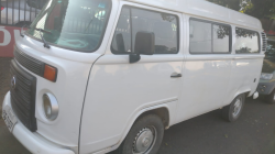 VOLKSWAGEN Kombi 1.6 STD 9 LUGARES