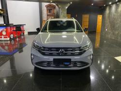 VOLKSWAGEN Nivus 1.0 4P FLEX 200 TSI HIGHLINE TURBO AUTOMÁTICO