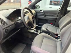 VOLKSWAGEN Polo Hatch 1.6 4P