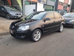 VOLKSWAGEN Polo Sedan 1.6 4P FLEX