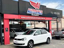 VOLKSWAGEN Polo Sedan 1.6 4P FLEX
