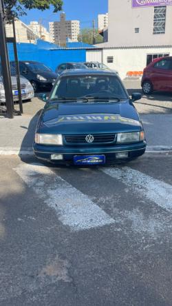 VOLKSWAGEN Santana 2.0 4P GLS