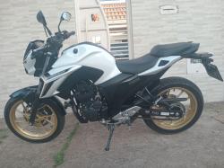 YAMAHA YS Fazer 250 LIMITED EDITION