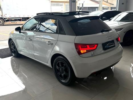 AUDI A1 1.4 16V 4P TFSI SPORTBACK ATRACTION S-TRONIC AUTOM�TICO, Foto 4