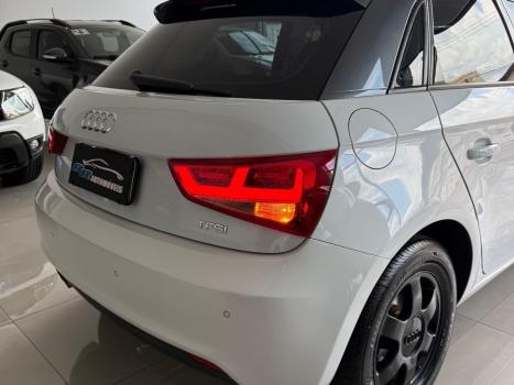 AUDI A1 1.4 16V 4P TFSI SPORTBACK ATRACTION S-TRONIC AUTOM�TICO, Foto 13