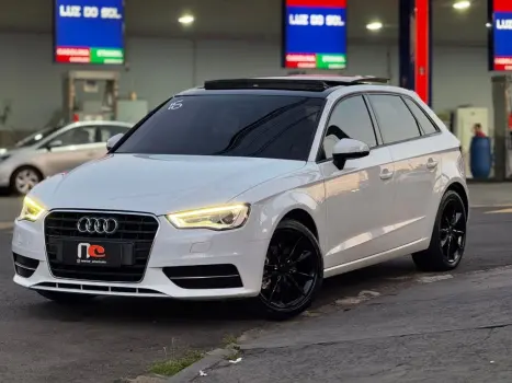 AUDI A3 1.4 16V 4P TFSI SPORTBACK S-TRONIC AUTOMTICO, Foto 2