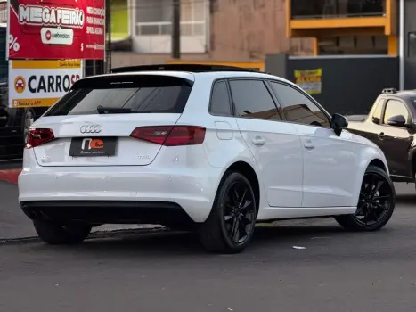 AUDI A3 1.4 16V 4P TFSI SPORTBACK S-TRONIC AUTOMTICO, Foto 4