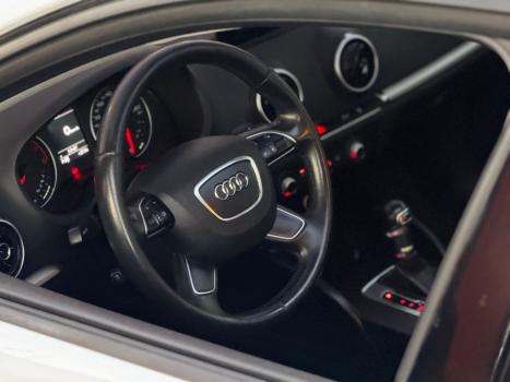 AUDI A3 1.4 16V 4P TFSI SPORTBACK S-TRONIC AUTOMTICO, Foto 9