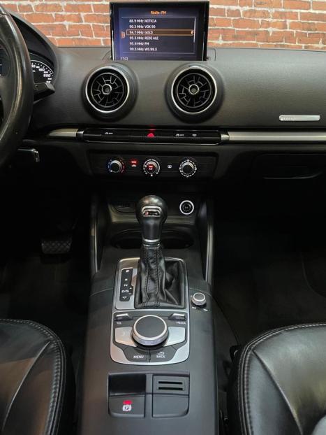 AUDI A3 1.4 16V 4P TFSI SPORTBACK AMBIENTE S-TRONIC AUTOMTICO, Foto 8