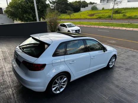 AUDI A3 1.8 16V 4P TFSI SPORTBACK  AUTOMÁTICO, Foto 15 AUDI A3 1.8 16V 4P TFSI SPORTBACK  AUTOMÁTICO, Foto 15