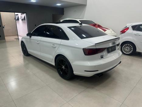 AUDI A3 1.8 16V 4P TFSI SPORTBACK AMBITION AUTOM�TICO, Foto 2