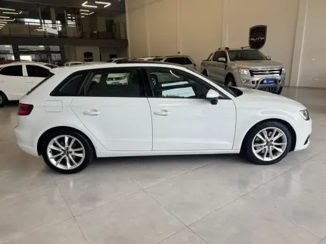 AUDI A3 1.8 16V 4P TFSI SPORTBACK  AUTOMÁTICO, Foto 4
