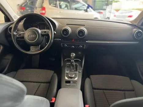 AUDI A3 1.8 16V 4P TFSI SPORTBACK  AUTOMÁTICO, Foto 11