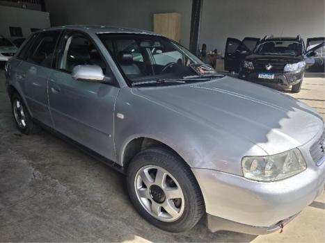 AUDI A3 1.8 4P, Foto 3