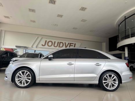 AUDI A3 1.8 4P, Foto 3