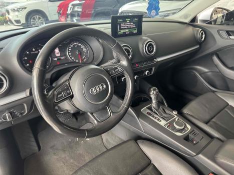 AUDI A3 1.8 4P, Foto 11