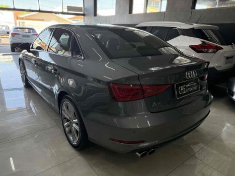 AUDI A3 1.8 4P, Foto 6