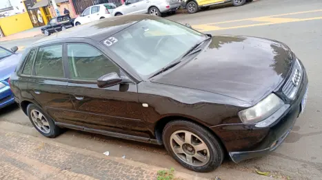 AUDI A3 1.8 4P, Foto 2