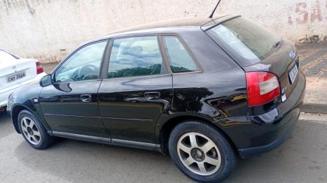 AUDI A3 1.8 4P, Foto 3