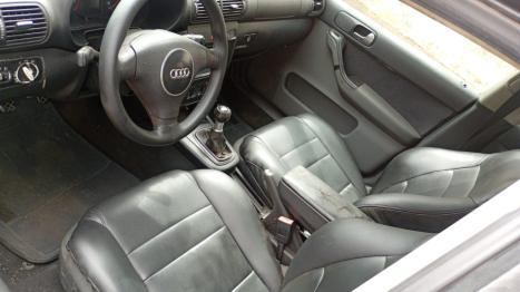 AUDI A3 1.8 4P, Foto 5