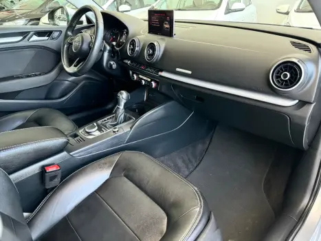 AUDI A3 Sedan 1.4 16V 4P TFSI AMBIENTE S-TRONIC AUTOMTICO, Foto 8