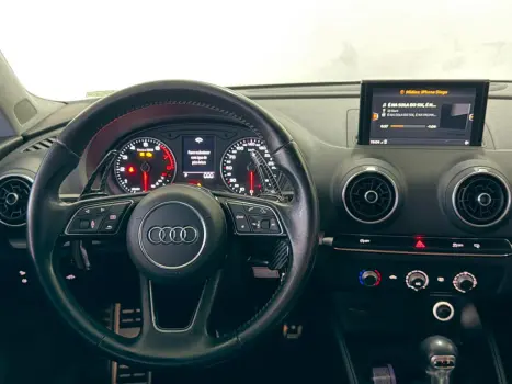 AUDI A3 Sedan 1.4 16V 4P TFSI AMBITION S-TRONIC AUTOM�TICO, Foto 9
