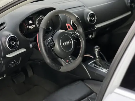 AUDI A3 Sedan 1.8 16V 4P TFSI AMBITION S-TRONIC AUTOMÁTICO, Foto 7 AUDI A3 Sedan 1.8 16V 4P TFSI AMBITION S-TRONIC AUTOMÁTICO, Foto 7