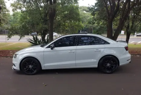 AUDI A3 Sedan 1.8 16V 4P TFSI AMBITION S-TRONIC AUTOM�TICO, Foto 10