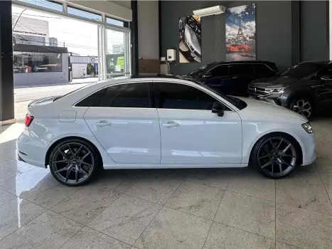 AUDI A3 Sedan 2.0 16V 4P TFSI PERFORMANCE BLACK S-TRONIC AUTOMTICO, Foto 4