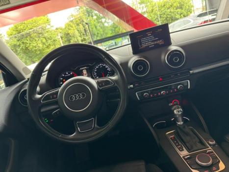 AUDI A3 Sedan 2.0 16V 4P TFSI PERFORMANCE BLACK S-TRONIC AUTOM�TICO, Foto 18