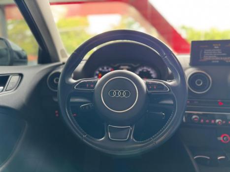 AUDI A3 Sedan 2.0 16V 4P TFSI PERFORMANCE BLACK S-TRONIC AUTOM�TICO, Foto 13