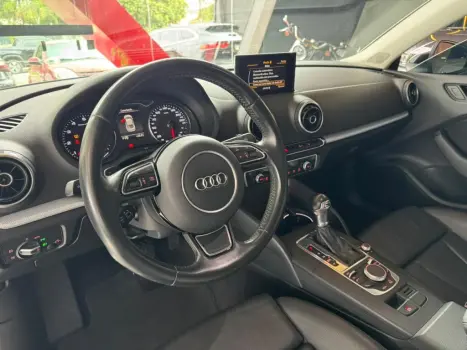 AUDI A3 Sedan 2.0 16V 4P TFSI PERFORMANCE BLACK S-TRONIC AUTOM�TICO, Foto 16