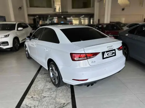 AUDI A3 Sedan , Foto 4