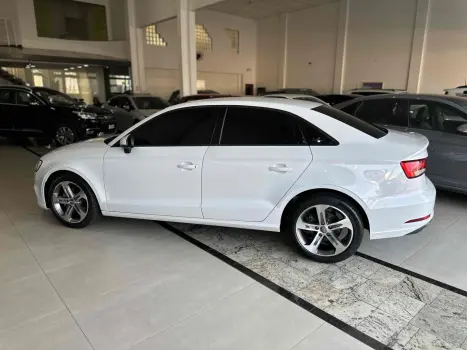 AUDI A3 Sedan , Foto 6