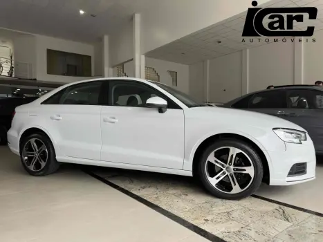 AUDI A3 Sedan , Foto 3
