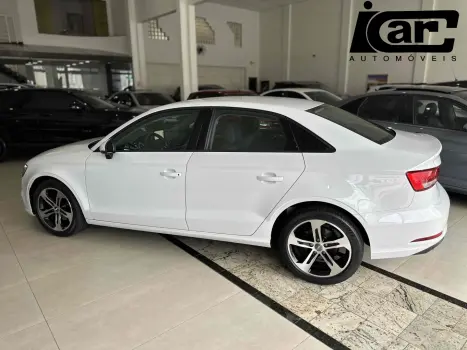 AUDI A3 Sedan , Foto 7