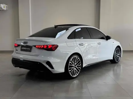 AUDI A3 Sedan , Foto 3